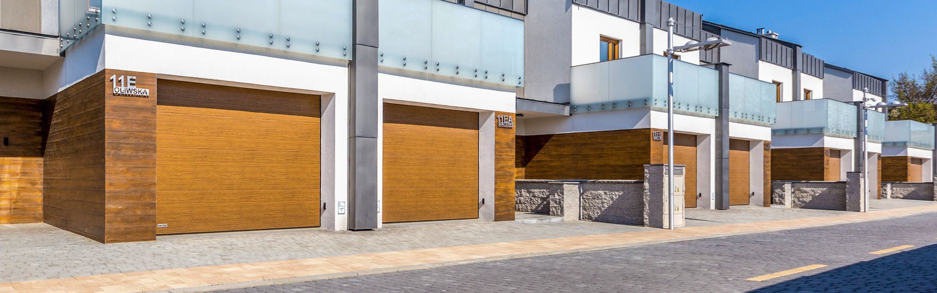 Portoni e porte garage DAKO