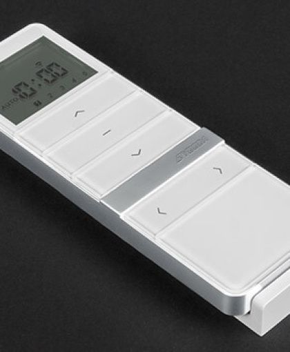 Telecomando Magnetic a 5 canali con orologio