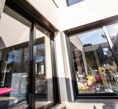 Drzwi uchylono-przesuwne aluminiowe HKS