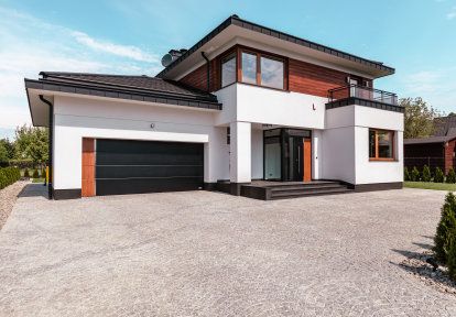 Jak zakryć metalowe futryny