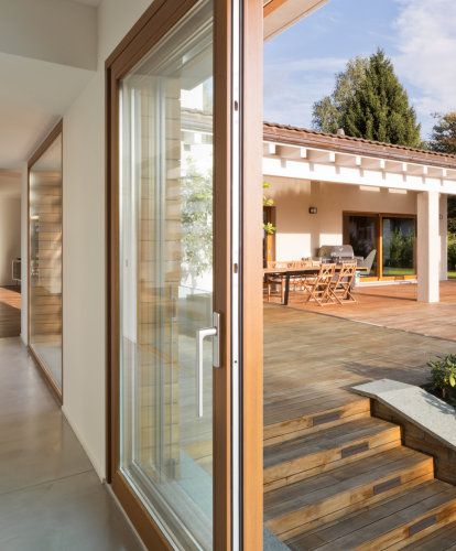 Drzwi z drewna meranti