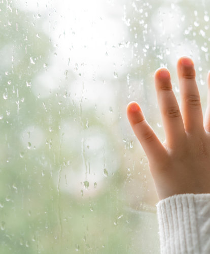 Dlaczego okna parują od zewnątrz