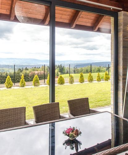 fabricant Fenêtres en aluminium Okna DA-77